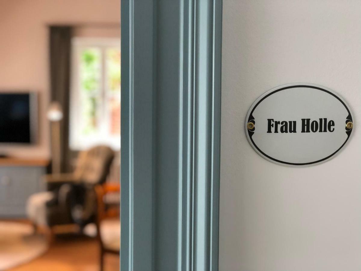 Grimm'S Living Apartment Kassel Exterior photo